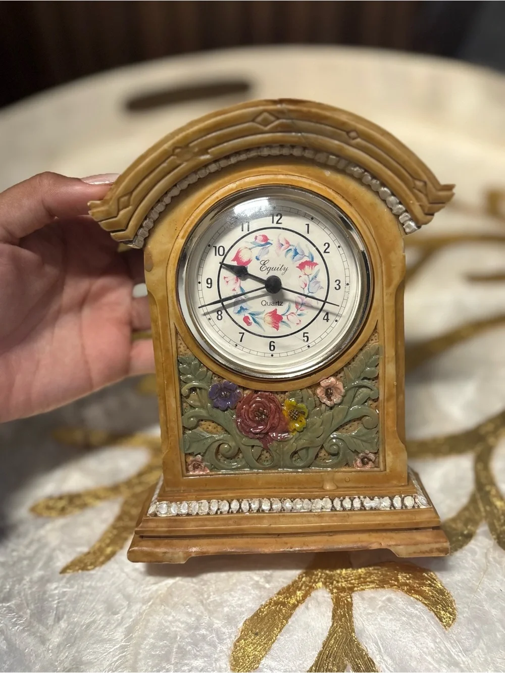 Small Vintage Gold Floral Table Clock – Equity Quartz Design